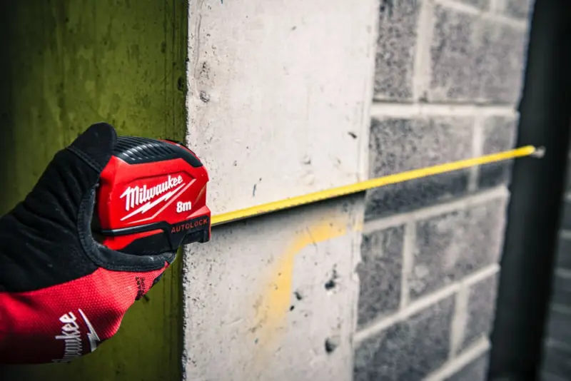 Svinovací metr Milwaukee AUTOLOCK (GEN2) 8M-25, délka 8 metrů, 4932498774